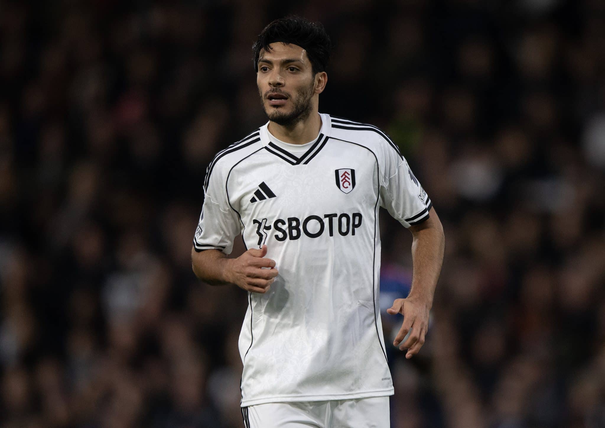 Raúl Jiménez hoy probabilidades de gol