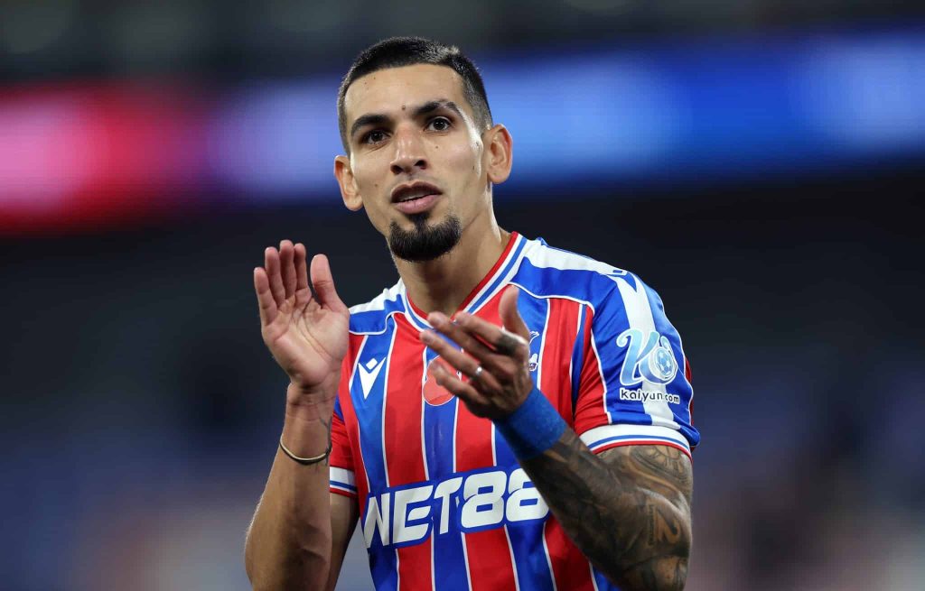 Así fue el gol de Daniel Muñoz ante Wolves por Premier League (Getty Images)