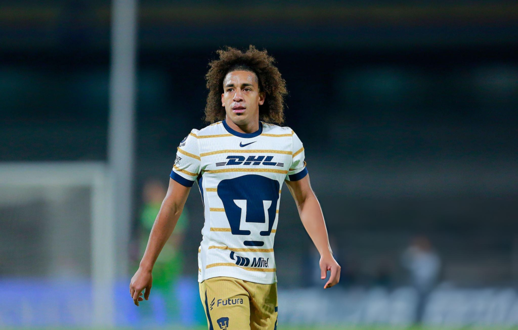 Adalberto Carrasquilla con Pumas en 2025