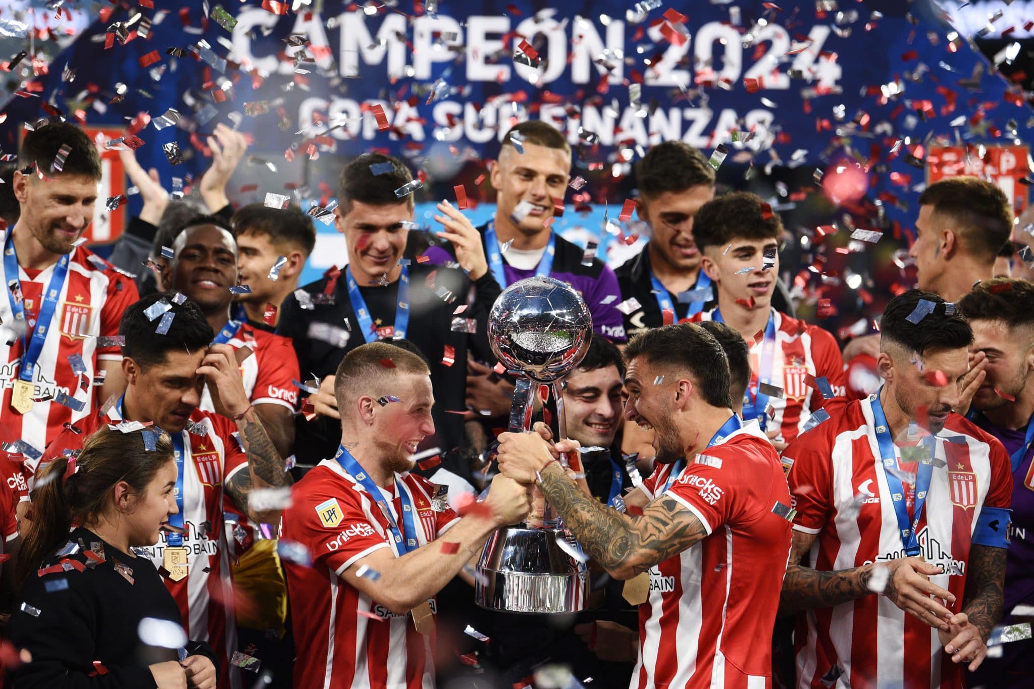 Historial de Estudiantes en finales (Getty Images)