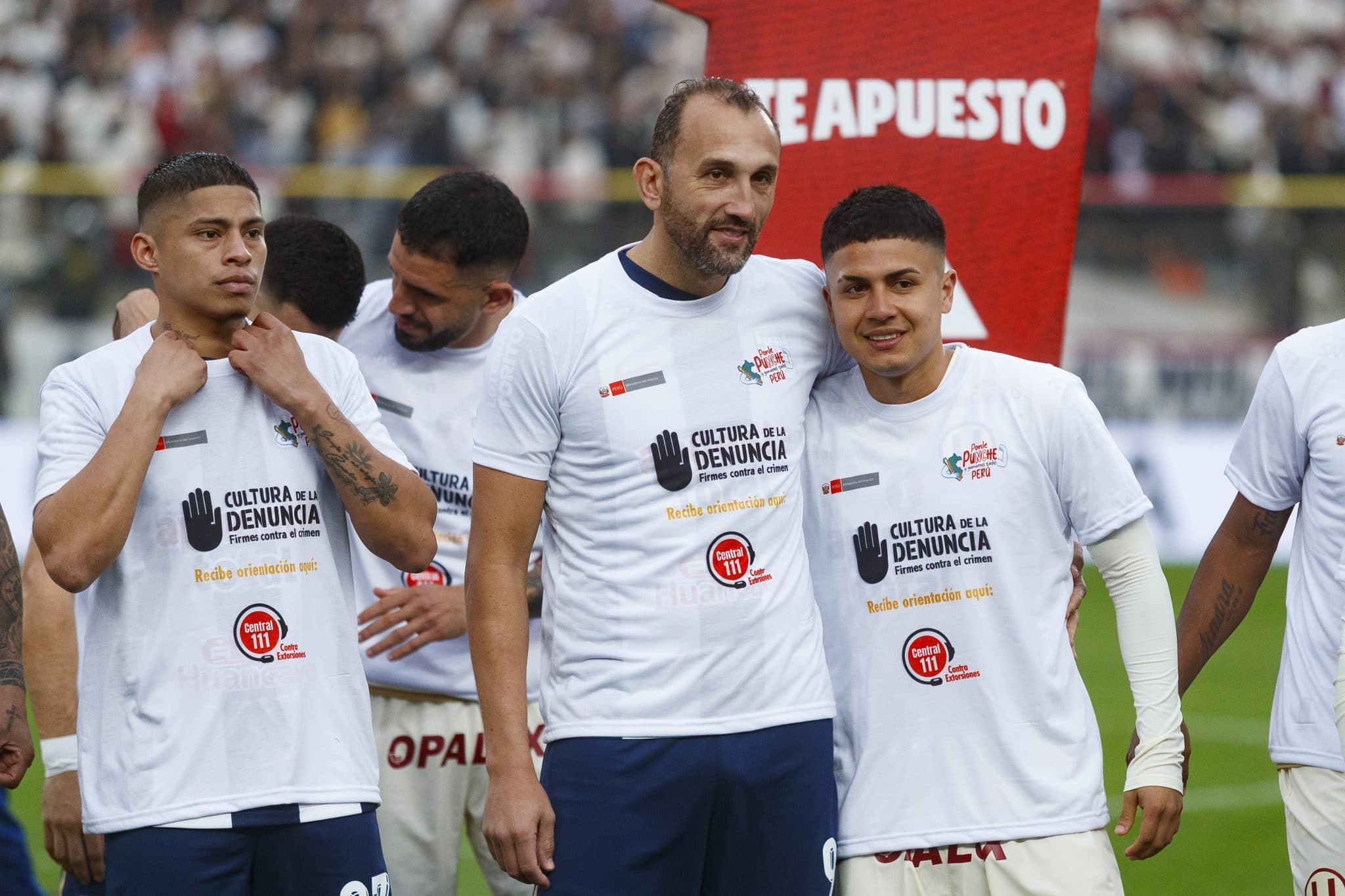 El primer grito oficial de Hernán Barcos con FC Cajamarca ante Juan Pablo II (Getty Images)