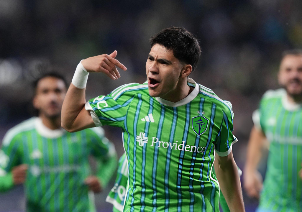 SEATTLE, WA - NOVEMBER 03: Midfielder Obed Vargas (18) of Seattle Sounders FC celebrates his first half goal during a MLS Cup Playoff game between the Seattle Sounders and Minnesota United FC on November 3, 2025 at Lumen Field in Seattle, WA. (Photo by Jeff Halstead/Icon Sportswire via Getty Images)
