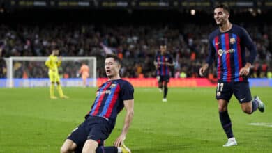 BARCELONA, SPAIN - OCTOBER 20: Robert Lewandowski of FC Barcelona celebrates goal 2-0 with Ferran Torres of FC Barcelona during the La Liga Santander match between FC Barcelona v Villarreal at the Spotify Camp Nou on October 20, 2022 in Barcelona Spain