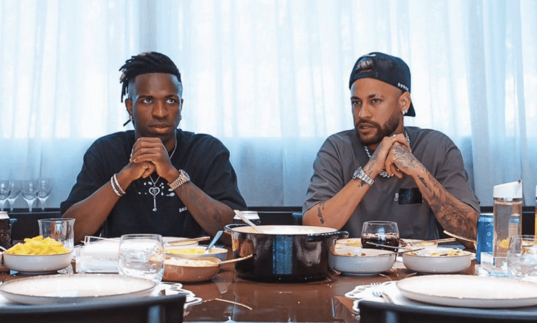 From @neymarjr Instagram (07/07/2023) - 'Te amo moleque ♥️ @vinijr'