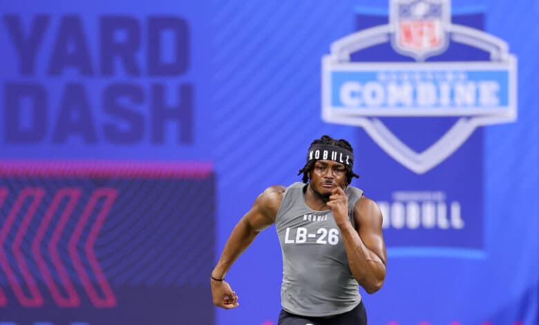 Dallas Turner #LB26 of Alabama participates in the 40-yard dash during the NFL Combine.