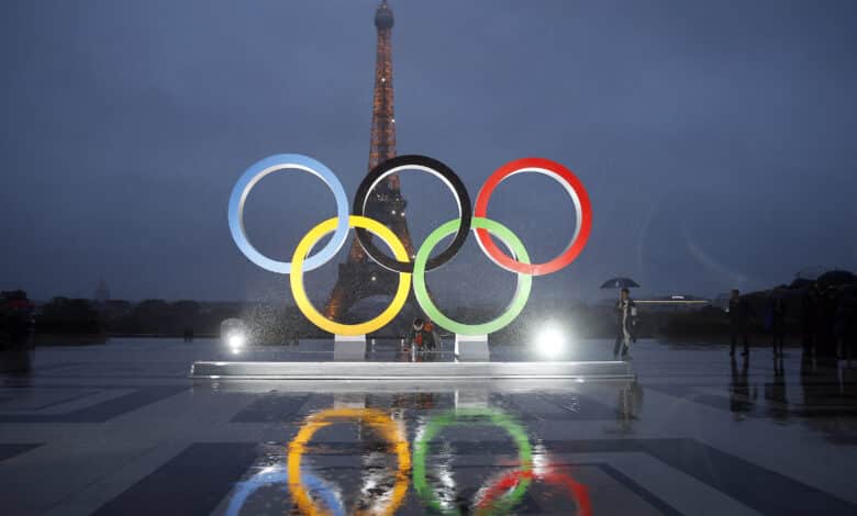 PARIS, FRANCE - SEPTEMBER 13: The unveiling of the Olympic rings on the esplanade of Trocadero in front of the Eiffel tower after the official announcement of the attribution of the Olympic Games 2024 to the city of Paris on September 13, 2017 in Paris, France. For the first time in history, the International Olympic Committee (IOC) confirms two summer Games host cities at the same time, Paris will host the Olympic Games in 2024 and Los Angeles in 2028.
