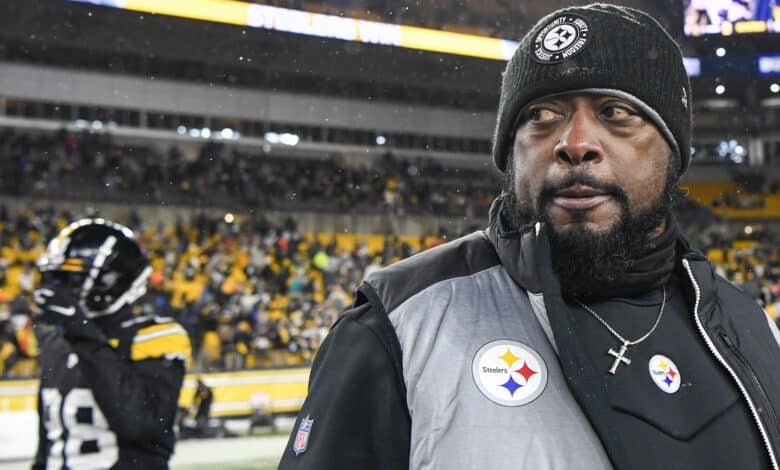 Pittsburgh Steelers head coach Mike Tomlin
