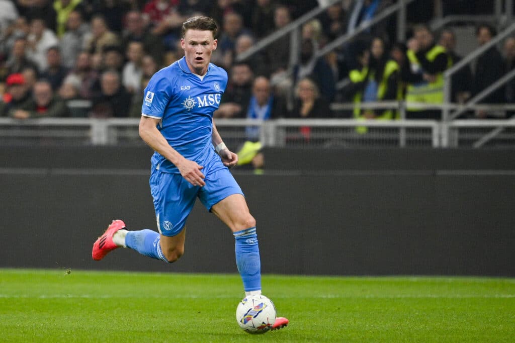 MILAN, ITALY - OCTOBER 29: Scott McTominay of SSC Napoli in action during the Serie A match between AC Milan and Napoli at Stadio Giuseppe Meazza on October 29, 2024 in Milan, Italy.