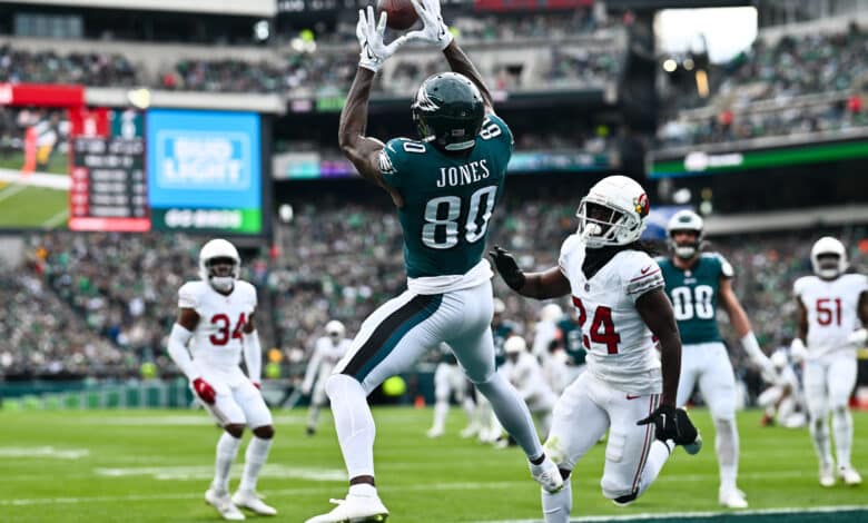 PHILADELPHIA, PA - DECEMBER 31: Philadelphia Eagles Wide Receiver Julio Jones (80) makes a touchdown reception in the first half during the game between the Arizona Cardinals and Philadelphia Eagles on December 31, 2023 at Lincoln Financial Field in Philadelphia, PA.