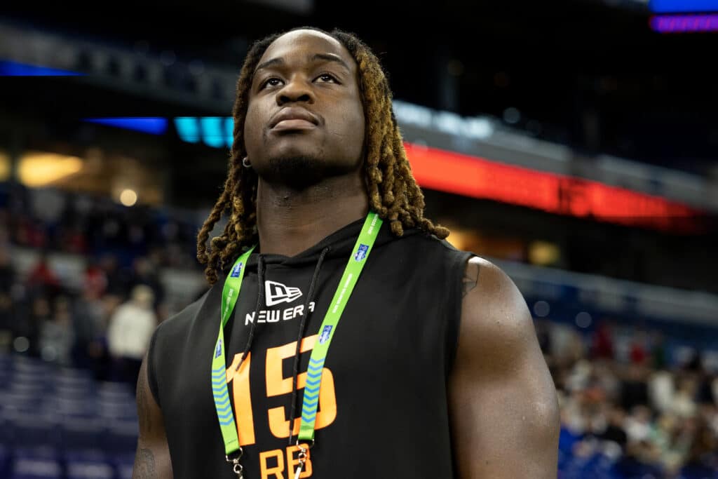 INDIANAPOLIS, INDIANA - MARCH 1: Ashton Jeanty #RB15 of Boise State stands on the field during the NFL Scouting Combine at Lucas Oil Stadium on March 1, 2025 in Indianapolis, Indiana.