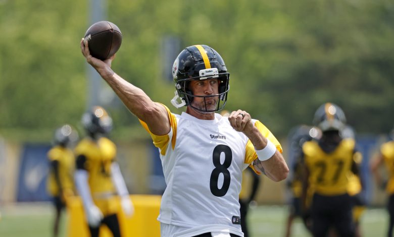 Aaron Rodgers #8 of the Pittsburgh Steelers in action during Minicamp at UPMC Rooney Sports Complex