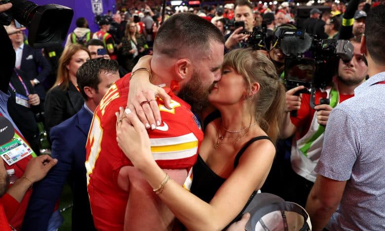 LAS VEGAS, NEVADA - FEBRUARY 11: Travis Kelce #87 of the Kansas City Chiefs and Taylor Swift embrace after defeating the San Francisco 49ers in overtime during Super Bowl LVIII at Allegiant Stadium on February 11, 2024 in Las Vegas, Nevada.