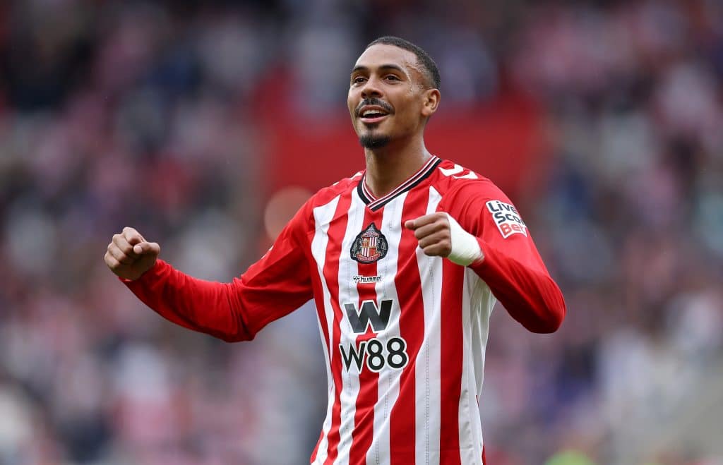SUNDERLAND, ENGLAND - AUGUST 30: Wilson Isidor of Sunderland celebrates after the team's victory in the Premier League match between Sunderland and Brentford at Stadium of Light on August 30, 2025 in Sunderland, England.
