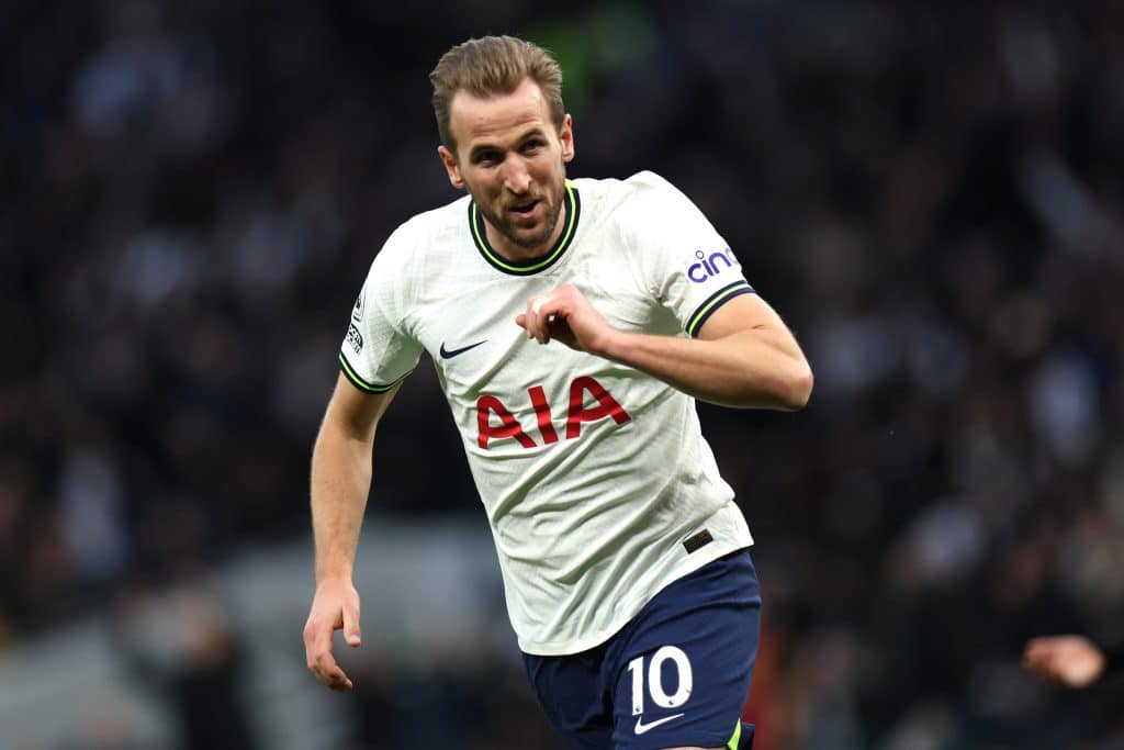 LONDON, ENGLAND - FEBRUARY 05: Harry Kane of Tottenham Hotspur celebrates after scoring the team's first goal. Kane scored his 267th goal and overtakes the late Jimmy Greaves to become the Spurs’ all-time leading scorer during the Premier League match between Tottenham Hotspur and Manchester City at Tottenham Hotspur Stadium on February 05, 2023 in London, England. 