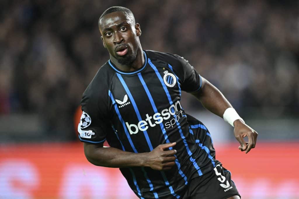 TOPSHOT - Club Brugge's Portuguese forward #09 Carlos Forbs celebrates scoring his team's second goal during the UEFA Champions League league phase day 4 football match between Club Brugge and FC Barcelona at Jan Breydelstadion stadium, in Bruges, on November 5, 2025. (Photo by NICOLAS TUCAT / AFP)