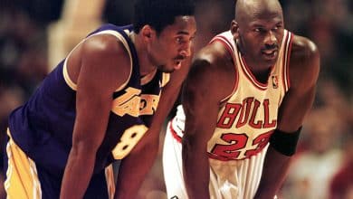 CHICAGO, UNITED STATES: Los Angeles Lakers guard Kobe Bryant(L) and Chicago Bulls guard Michael Jordan(R) talk during a free-throw attempt during the fourth quarter 17 December at the United Center in Chicago. Bryant, who is 19 and bypassed college basketball to play in the NBA, scored a team-high 33 points off the bench, and Jordan scored a team-high 36 points. The Bulls defeated the Lakers 104-83. AFP PHOTO VINCENT LAFORET