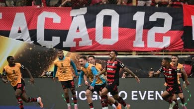 Flamengo's defender #13 Danilo (C) celebrates scoring his team Flamengo's first goal