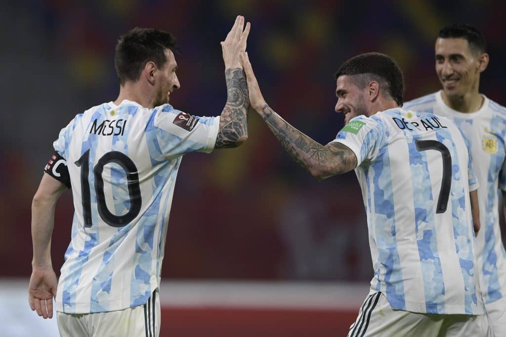 SANTIAGO DEL ESTERO, ARGENTINA - JUNE 03: Lionel Messi of Argentina celebrates after scoring the opening goal of his team with Rodrigo De Paul during a match between Argentina and Chile as part of South American Qualifiers for Qatar 2022 at Estadio Unico Madre de Ciudades on June 03, 2021 in Santiago del Estero, Argentina.