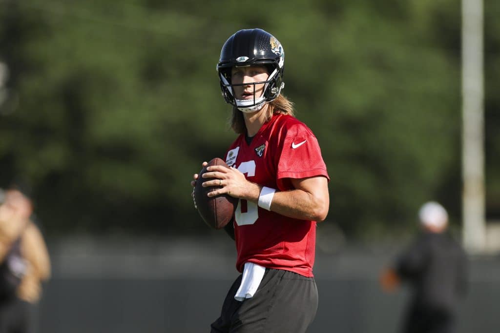 JACKSONVILLE, FLORIDA - JUNE 11: Trevor Lawrence #16 of the Jacksonville Jaguars throws a pass during a Jacksonville Jaguars mandatory minicamp at Miller Electric Center on June 11, 2025 in Jacksonville, Florida.