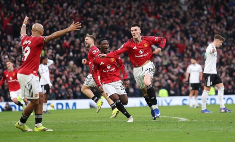 MANCHESTER, ENGLAND - FEBRUARY 01: Benjamin Sesko of Manchester United celebrates scoring his team's third goal during the Premier League match between Manchester United and Fulham at Old Trafford on February 01, 2026 in Manchester, England.