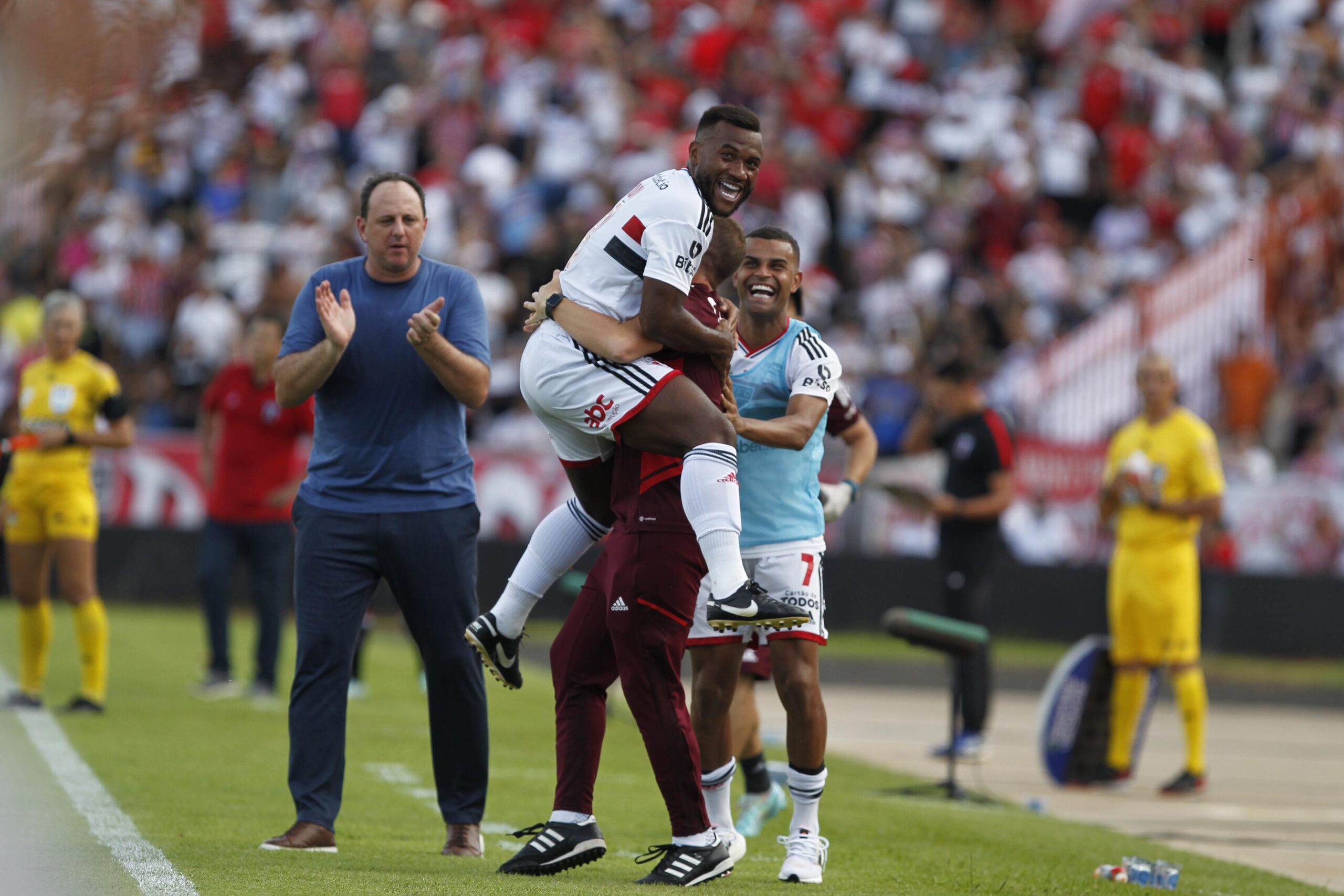 São Paulo divulga bastidores do título da Copa do Brasil; assista