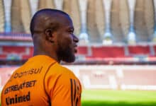Bêbado, jogador do Manchester City é barrado em bar