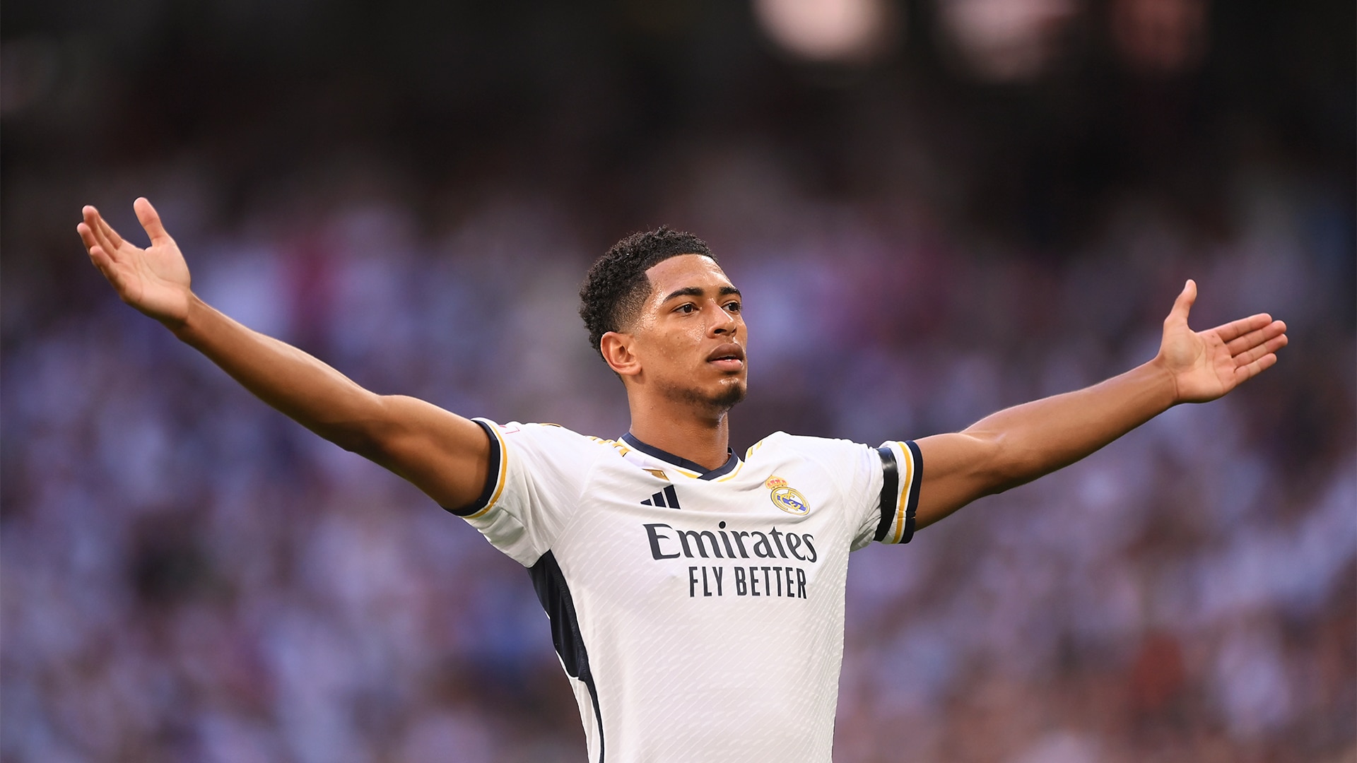 Bellingham de braços abertos