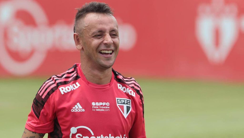 Rafinha defendeu o São Paulo entre 2022 e 2024 - Rubens Chiri/SPFC