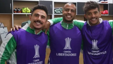 Mayke, Bigode, Scarpa