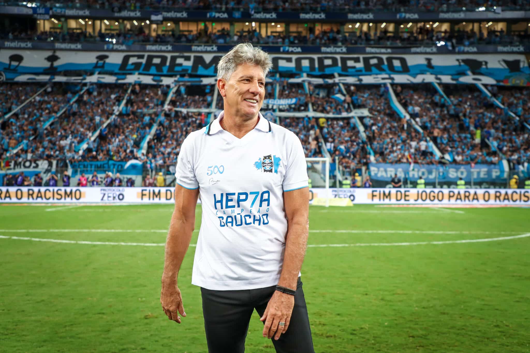 Renato Gaúcho celebrando título do Grêmio
