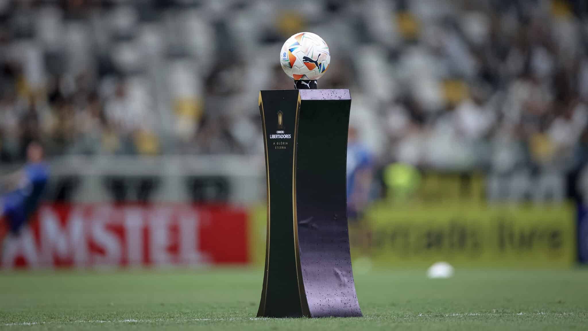 2ª rodada da Libertadores - bola da partida entre Atlético-MG e Rosario Central