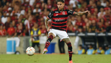 Erick Pulgar, do Flamengo, é substituído