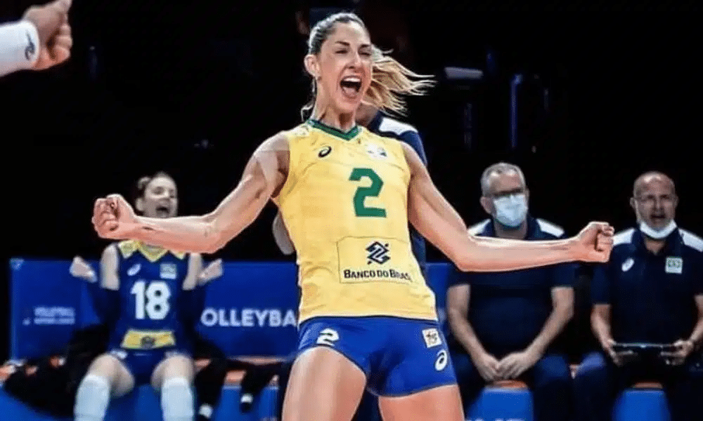 Carol Gattaz na seleção brasileira