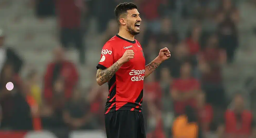 Pedro Henrique, do Athletico, na mira do Atlético-MG