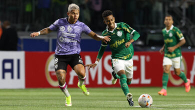 Estevão em jogo do Palmeiras pela Libertadores