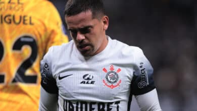 SP - SAO PAULO - 28/05/2024 - COPA SUL-AMERICANA 2024, CORINTHIANS X RACING-URU - Fagner jogador do Corinthians durante partida contra o Racing-URU no estadio Arena Corinthians pelo campeonato Copa Sul-Americana 2024. Foto: Ettore Chiereguini/AGIF