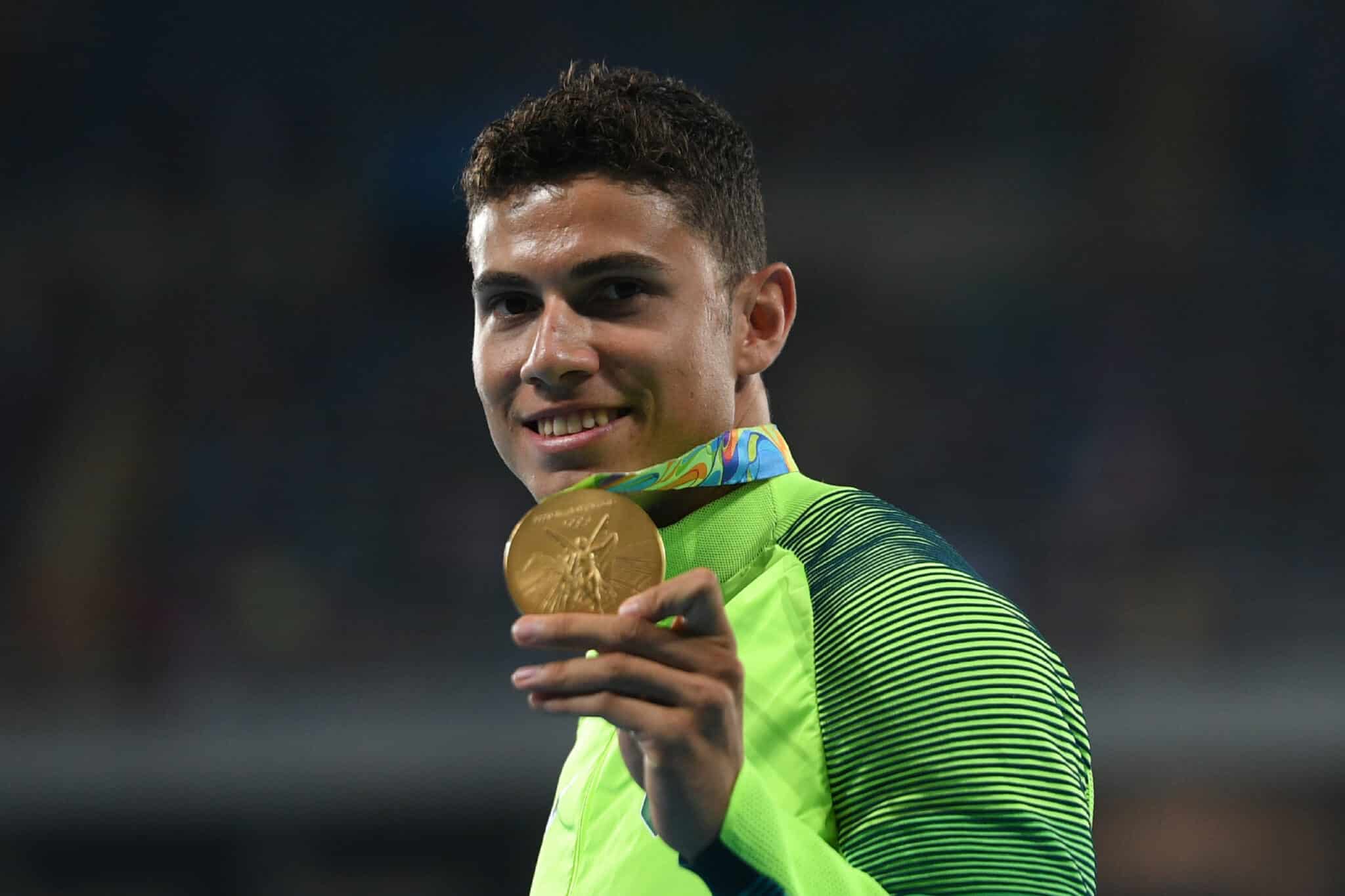 Thiago Braz medalhista de ouro no Rio 2016