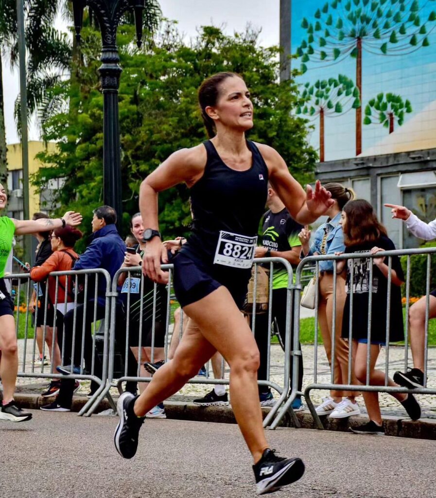 Ka Vieira corre na rua