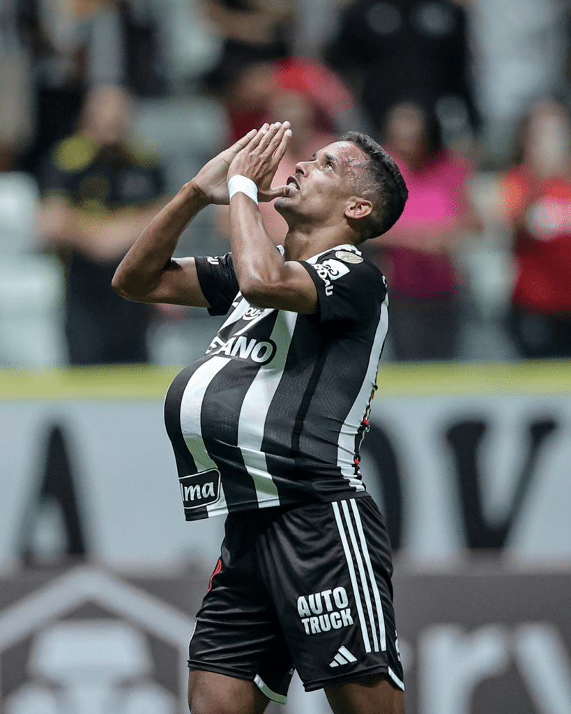 Jogo do desencanto no Atlético-MG: Hulk e Pedrinho voltam a marcar