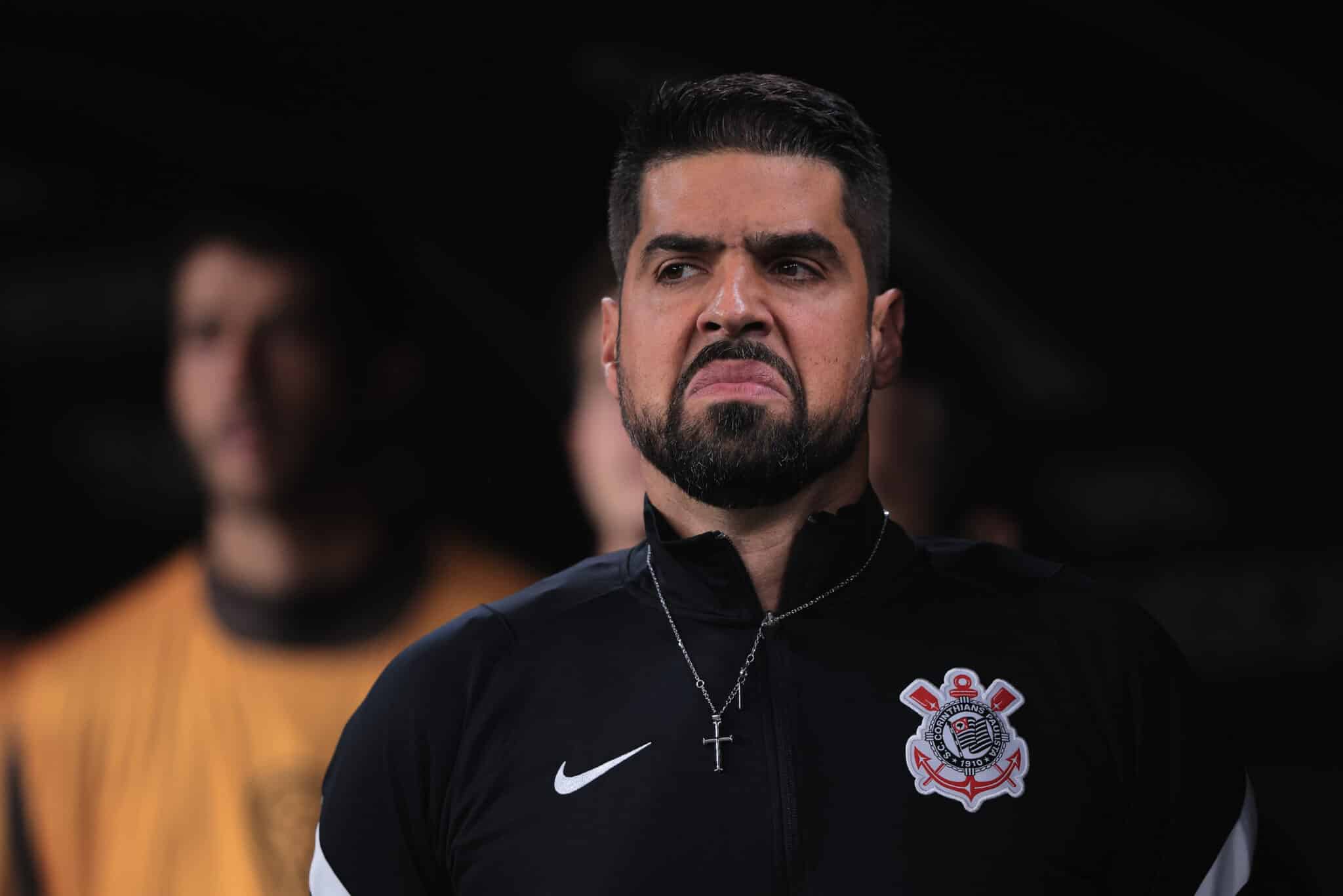 SP - SAO PAULO - 28/05/2024 - COPA SUL-AMERICANA 2024, CORINTHIANS X RACING-URU - Antonio Oliveira tecnico do Corinthians durante partida contra o Racing-URU no estadio Arena Corinthians pelo campeonato Copa Sul-Americana 2024. Foto: Ettore Chiereguini/AGIF