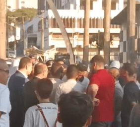 Protesto de torcedores do Corinthians