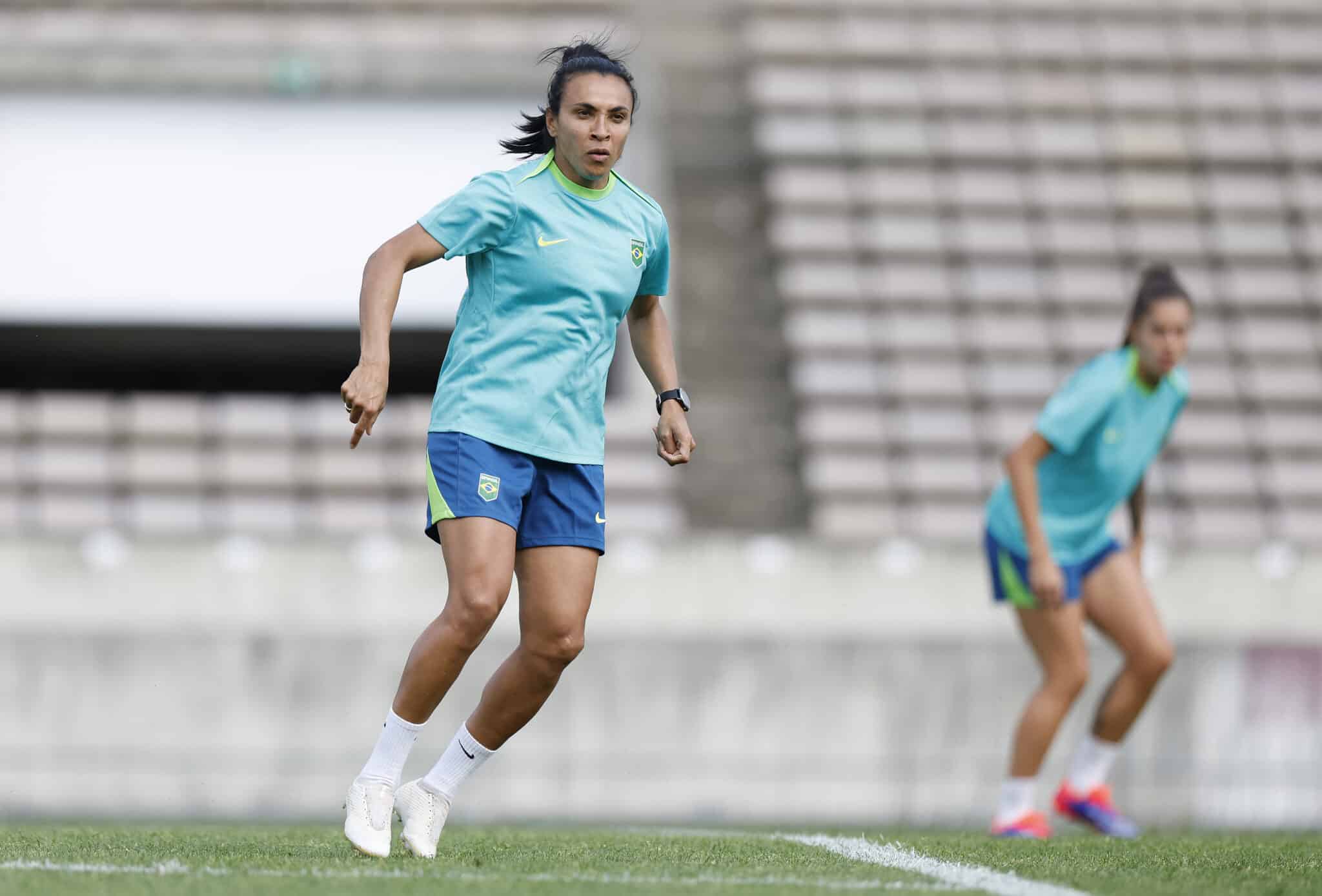 Marta em treino do Brasil