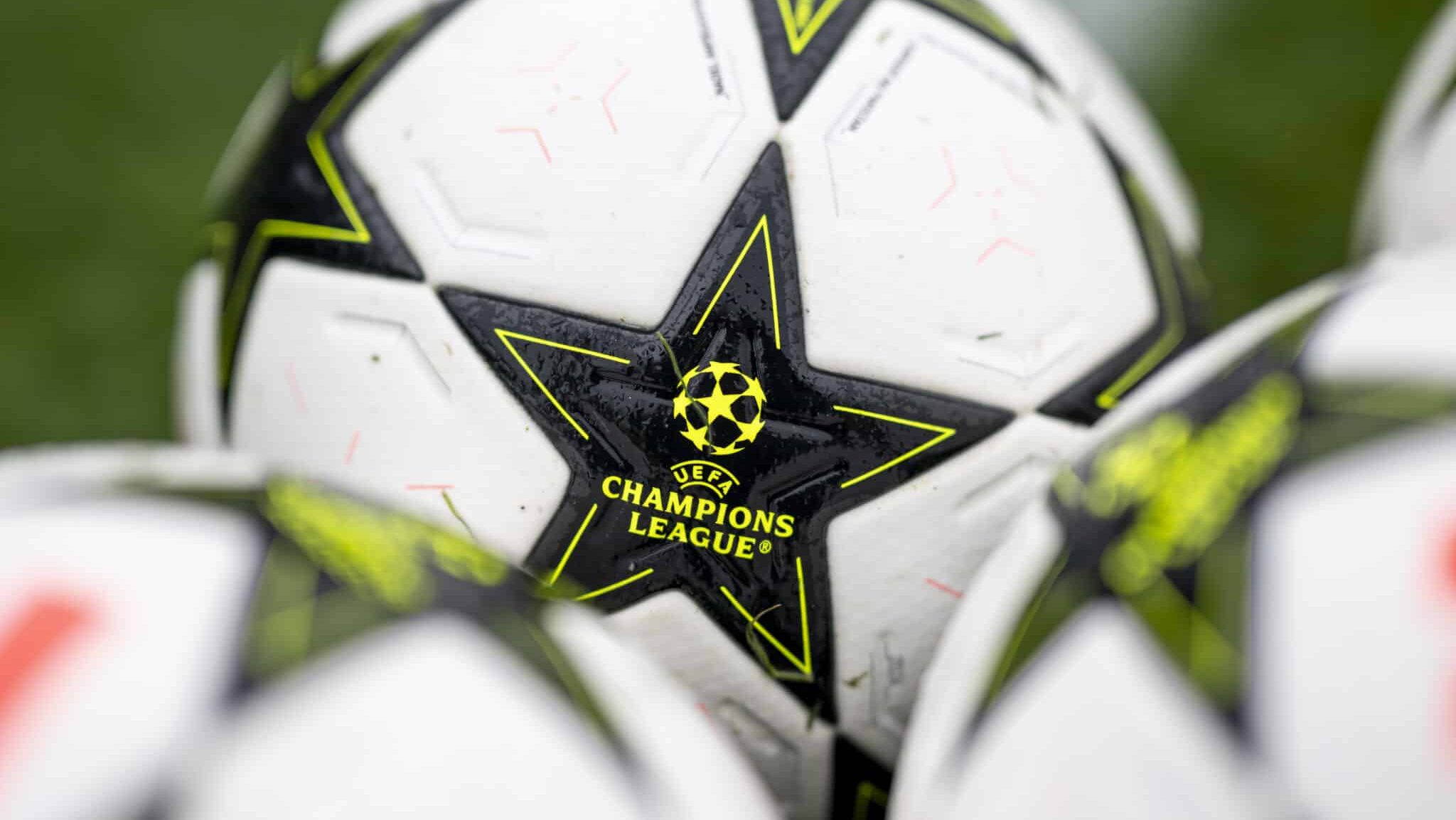Bola Champions League