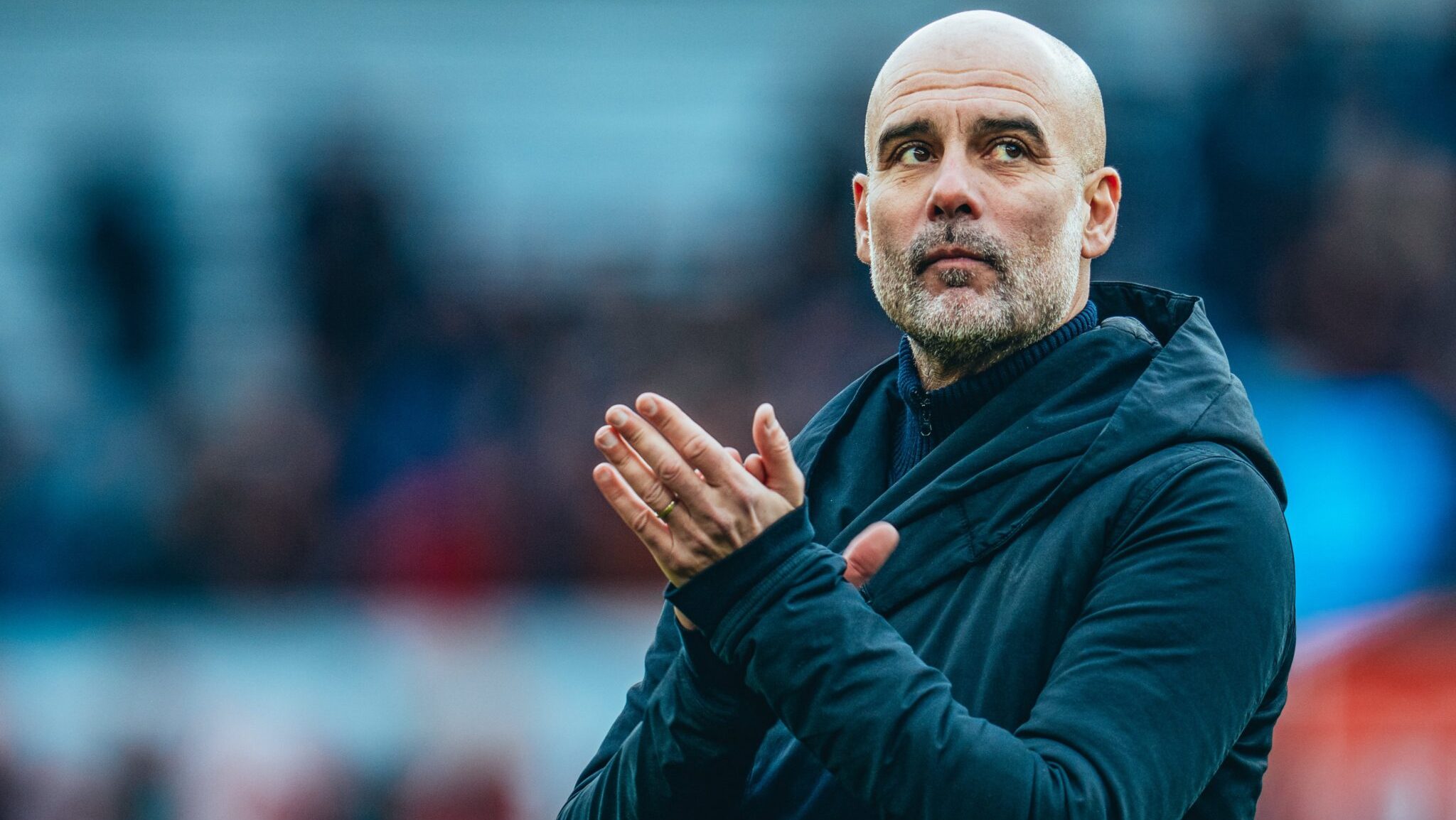 Pep Guardiola é o treinador do Manchester City