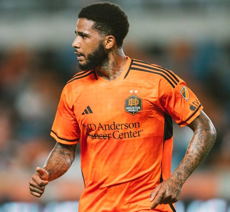 Micael, zagueiro do Houston Dynamo, alvo do Palmeiras