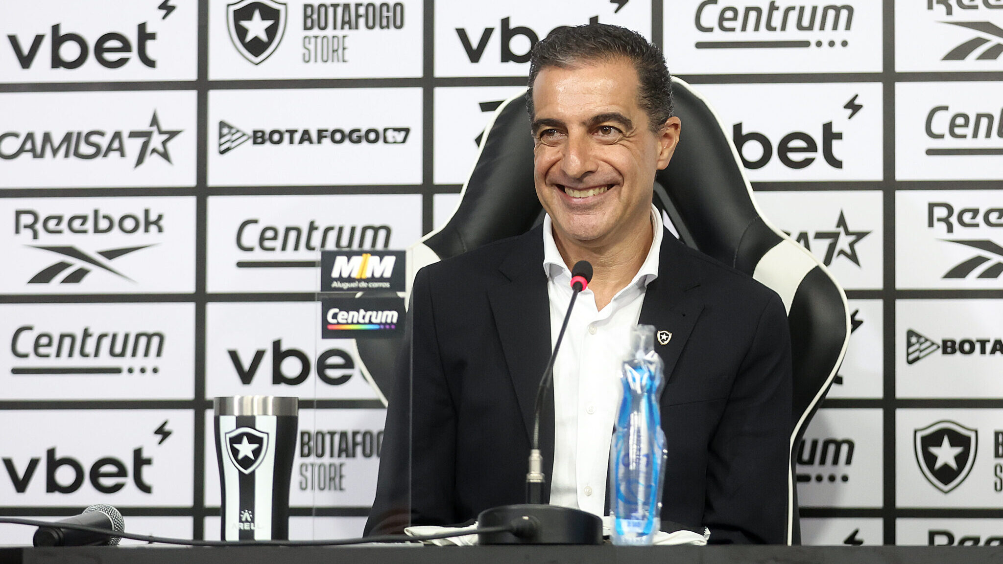 Renato Paiva, ex-Botafogo, está próximo de acertar sua ida ao Fortaleza - Vitor Silva / Botafogo