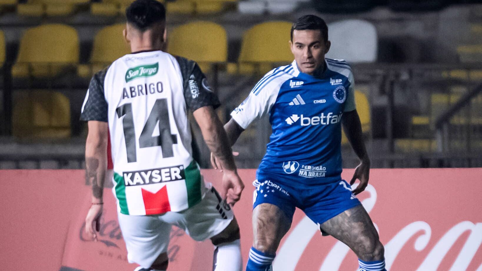 Dudu, atacante do Cruzeiro