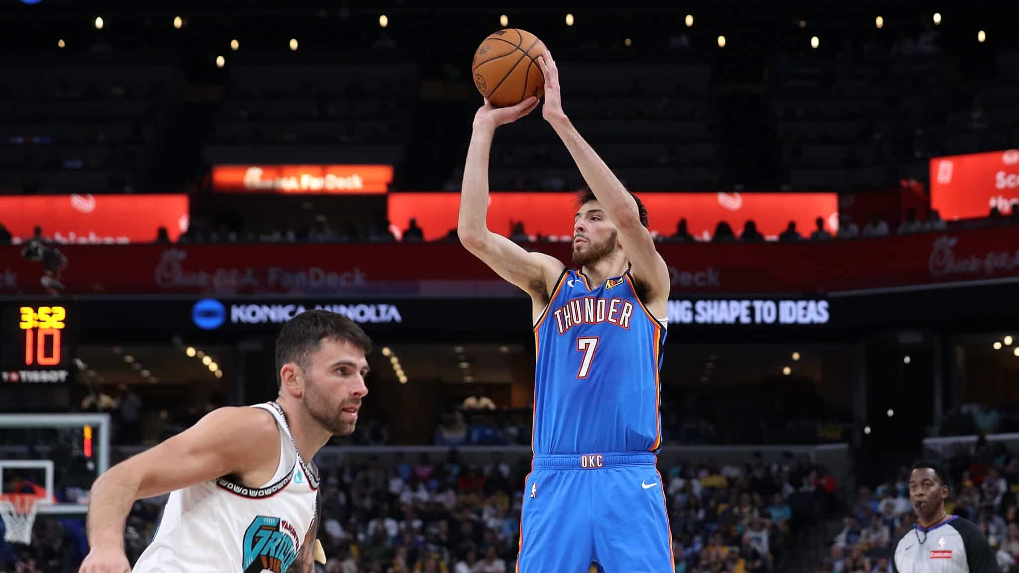Chet Holmgren durante a vitória do Thunder contra os Grizzlies pelos Playoffs
