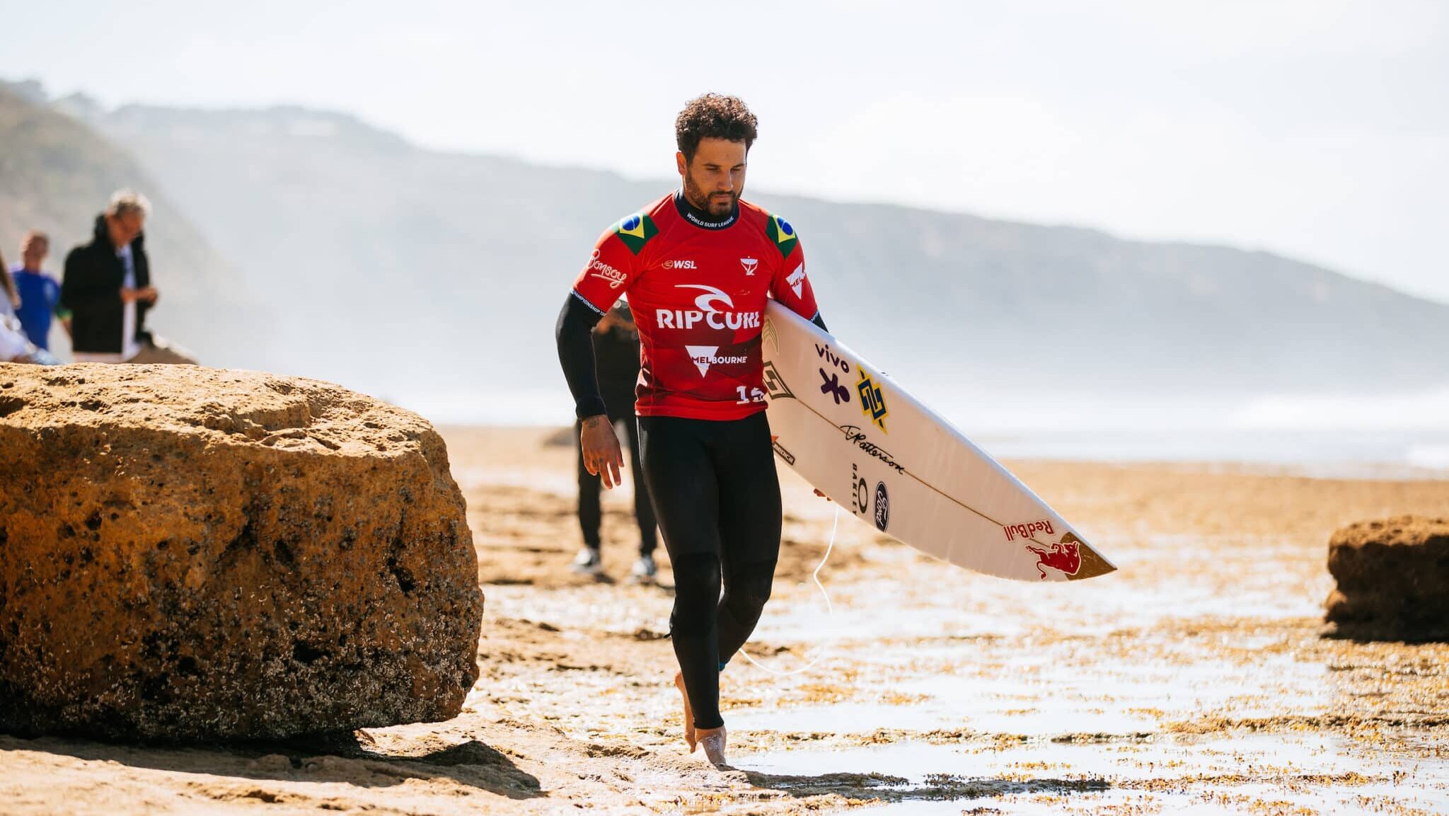 Italo Ferreira, surfista brasileiro lidera o ranking mundial