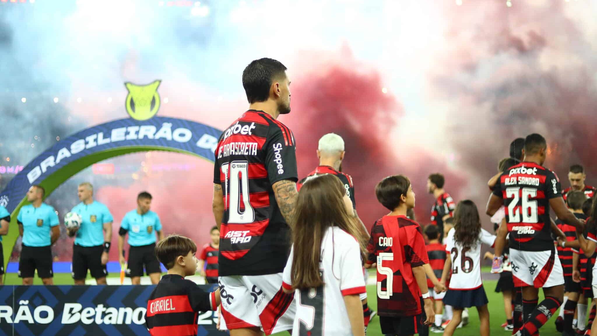 Arrasceta pelo Flamengo